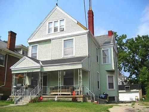 1st image of 858 Hutchins Ave