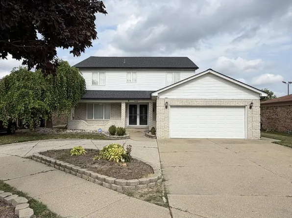 36868 Melbourne Dr, Sterling Heights, MI 48312