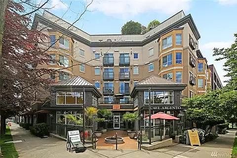 2nd image of 1125 E Olive St APT 311