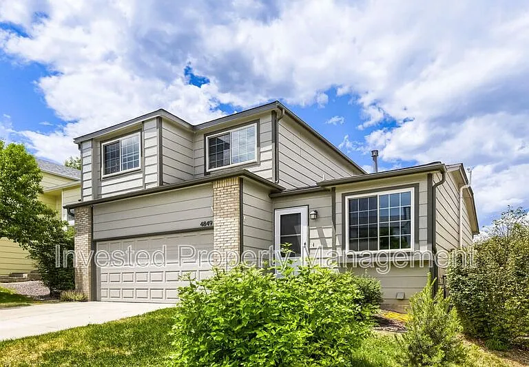 4849 N Foxtail Dr — Photo 1