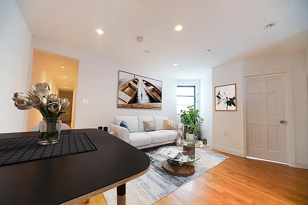 Rented by Platinum Properties | media 10