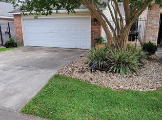 1953 Stonegate Ct, Baton Rouge, LA 70815