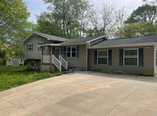 1 Mos Way, Candler, NC 28715