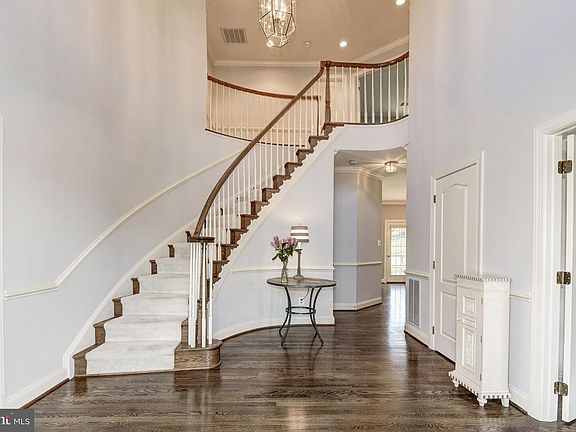 3rd image of 3405 Nathaniel Oaks Ct