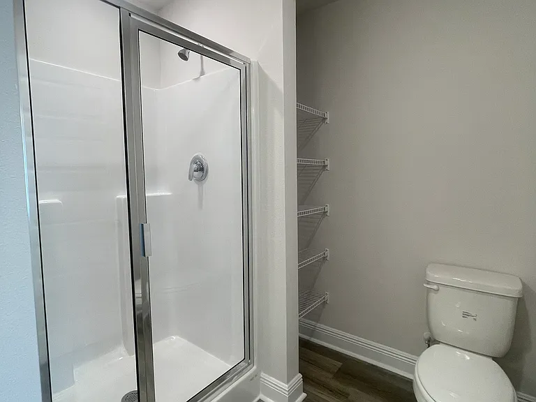 328 Callie Dr — Photo 8