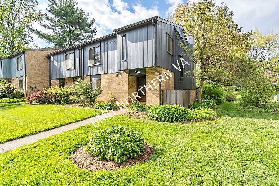 1st image of 1790 Ivy Oak Sq