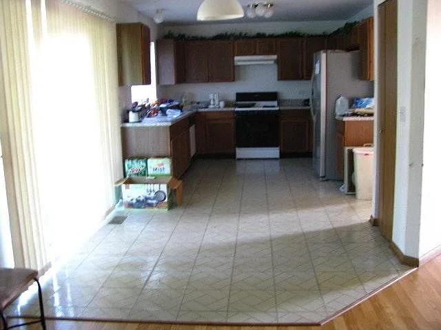 5 bed, 3.5 bath, 3100 sqft, $3,600 — Photo 4