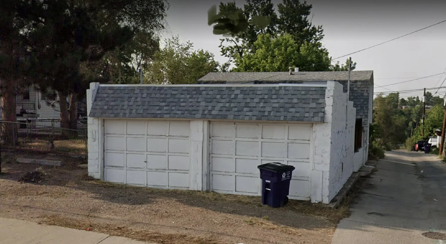 Studio, $100 — Photo 2