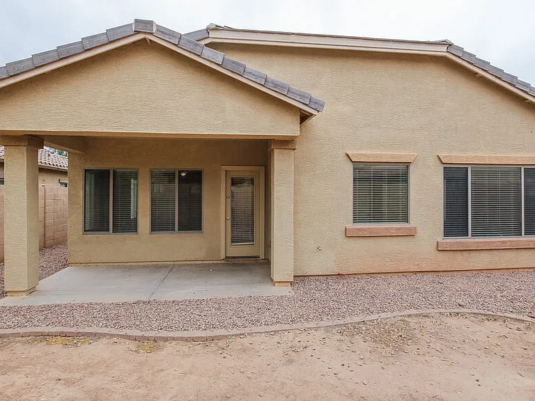 17722 W Marshall Ln — Photo 14