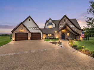 404 Charleston Park Dr, Woodway, TX 76712