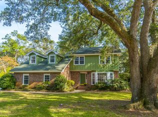 697 Ritter Dr, Charleston, SC 29412
