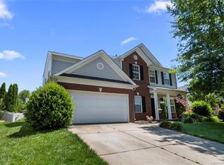 6412 Hermsley Rd, Charlotte, NC 28278