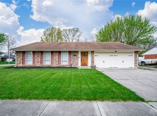 6739 Dial Dr, Dayton, OH 45424