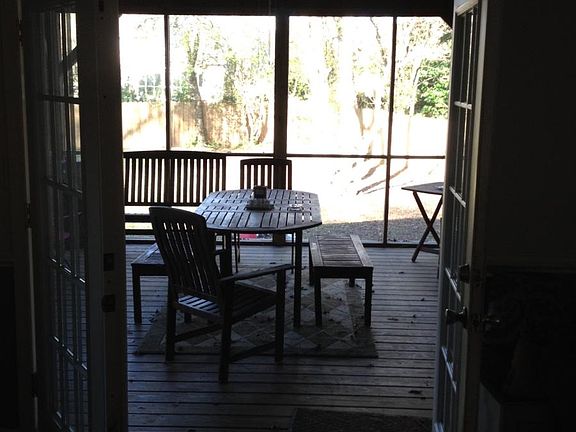 4th image of 968 Kushiwah Creek Dr