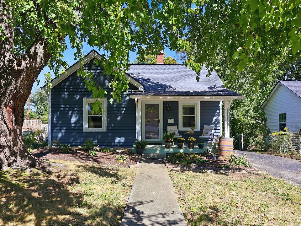1st image of 411 Park View Ave