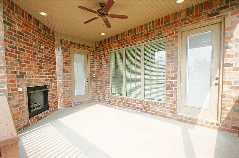 1st image of 2304 Mont Blanc Ave