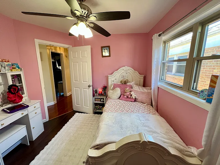 3419 S 53rd Ct — Photo 8