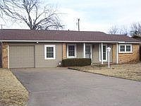 1st image of 2215 Clair Dr