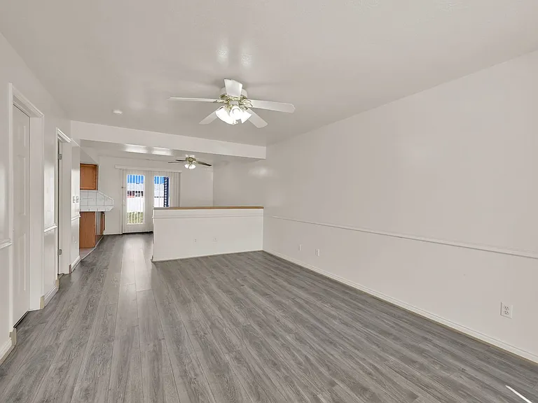 Shady Lane Apartments — Photo 39