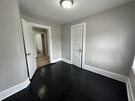 5th image of 2846 Lapey St #2
