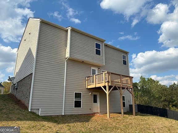 4th image of 35 Mallard Ct
