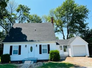 7769 S Us Highway 41, Fort Branch, IN 47648