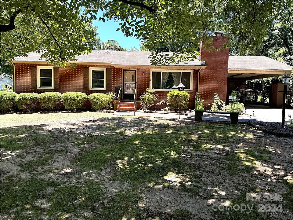 1st image of 1445 Statesville Blvd