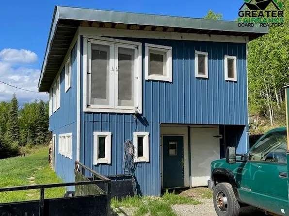 3322 Deniki Ln, Fairbanks, AK 99709