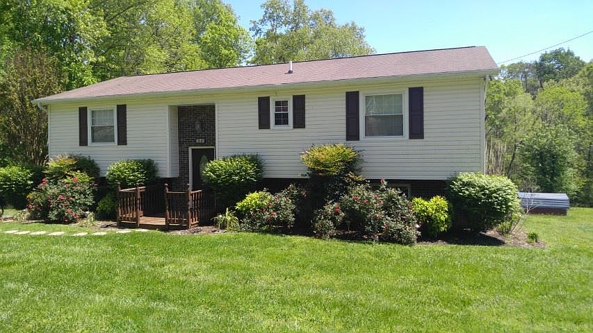 1st image of 260 Wilmore Dr