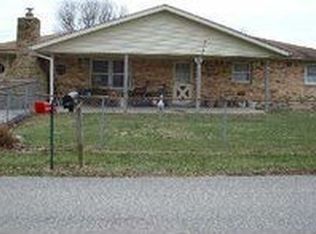 4035 Washington Dr, Martinsville, IN 46151
