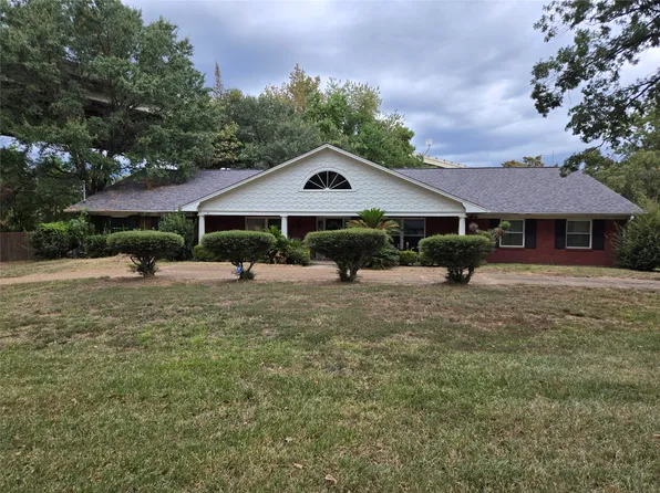 5426 Briarcliff Cir, Shreveport, LA 71109