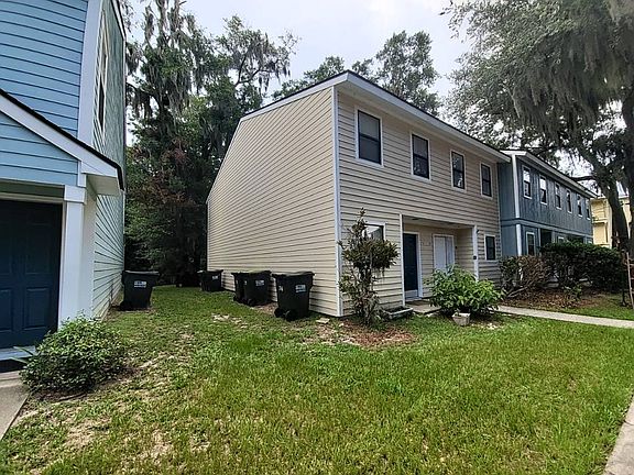 3rd image of 2304 Pine Ct S APT 73