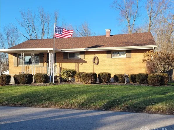 17 Perry St, New Lebanon, OH 45345