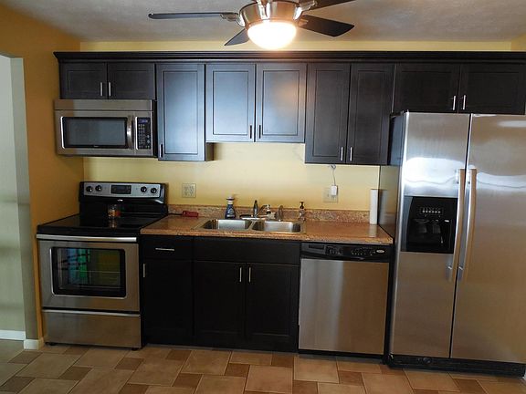 5th image of 3594 Homelawn Ave Unit 18
