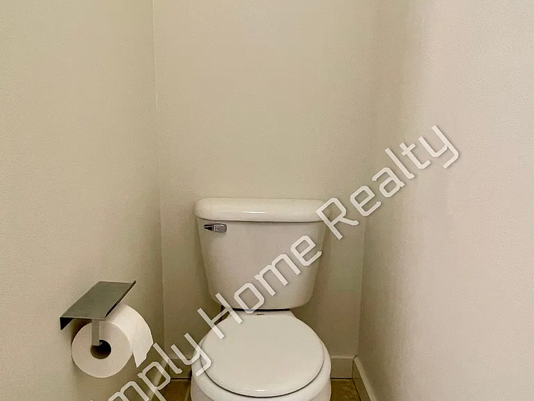 6733 Steamer Dr SE — Photo 25