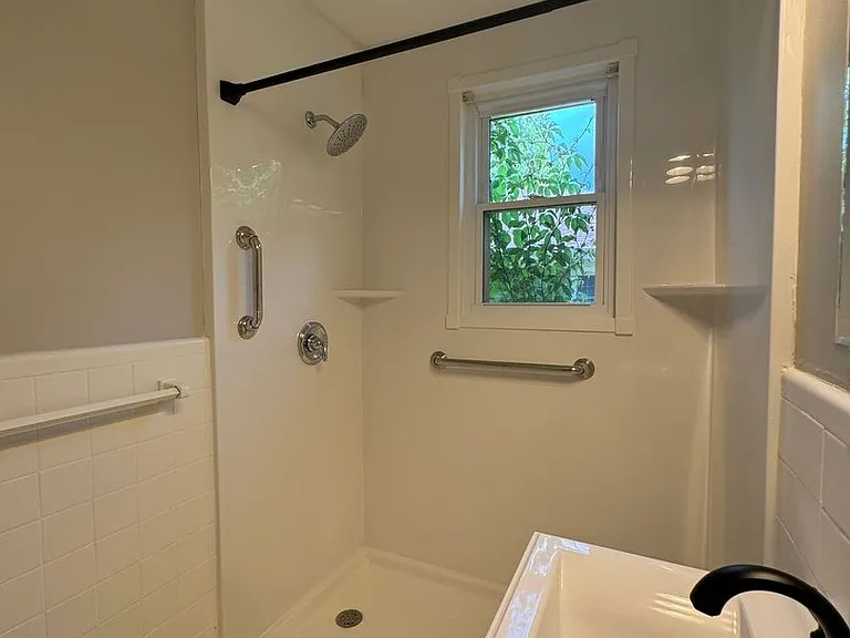 216 Glen Echo Dr #1 — Photo 11