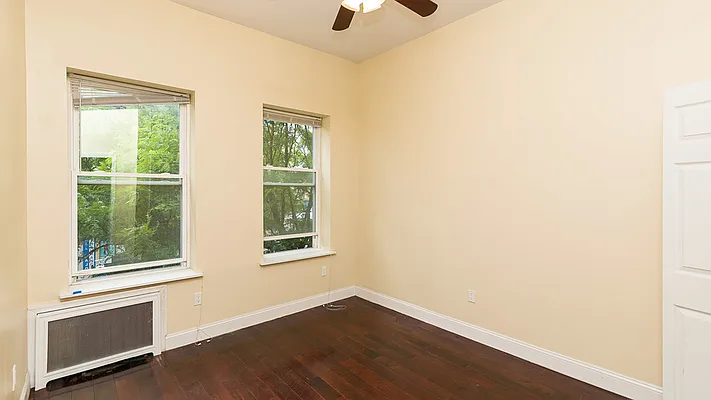 Rented by Nooklyn NYC LLC | media 15