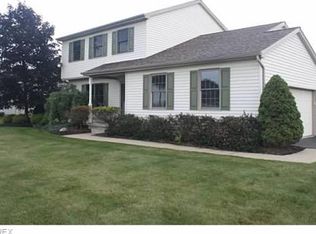 1382 Mulberry Run, Mineral Ridge, OH 44440