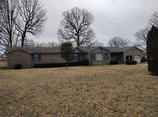 511 Mount Pleasant Rd, Puryear, TN 38251