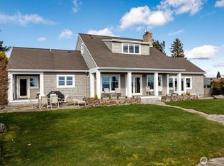 2386 Soundview Dr, Langley, WA 98260