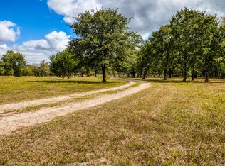 12018 Fm 2620 Rd, Bedias, TX 77831