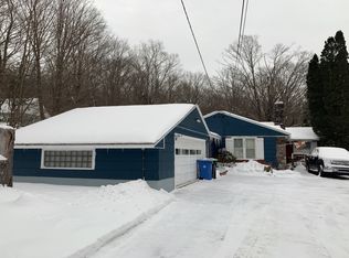 20 Fineview Dr, Utica, NY 13502