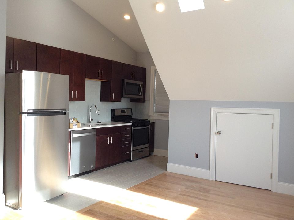 Loft Style 1 Bedroom apartment. Fully appliance kitchen shown. Plenty of extra storage space in the eves! Sun drenched from many windows and skylights!