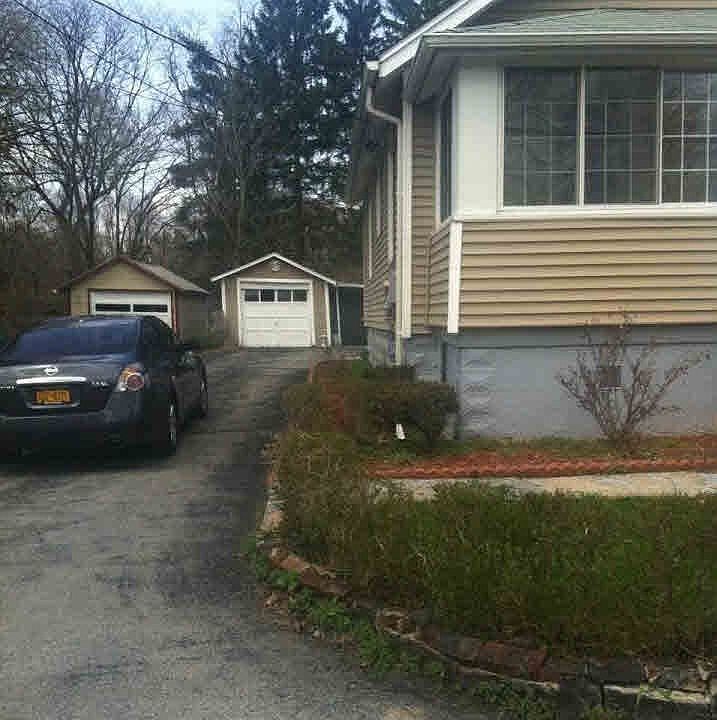 2nd image of 7 Miller Pl