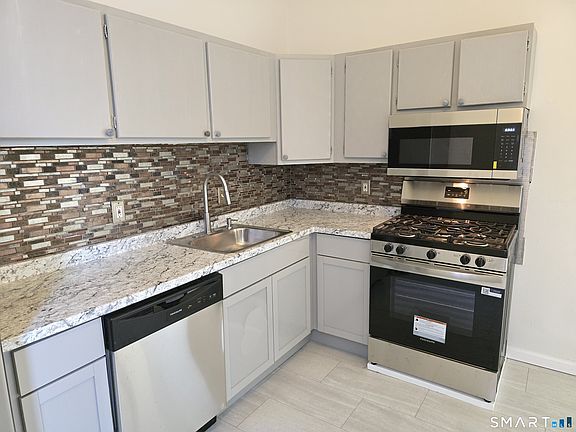 3rd image of 64-66 Congress Street #201