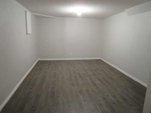 4th image of 4802 52nd Ave