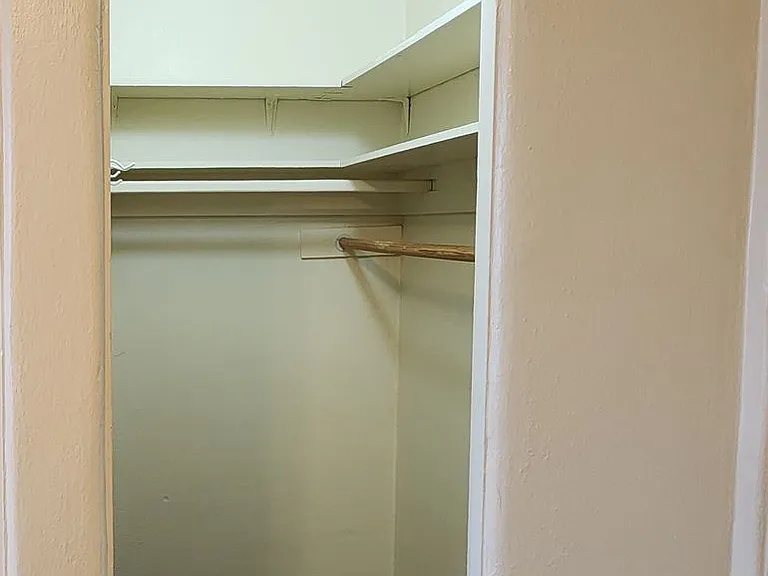 1132 Poli St — Photo 12