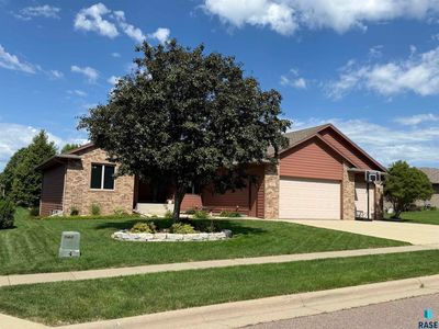 4321 S Buttercup Trl, Sioux Falls, SD, 57110