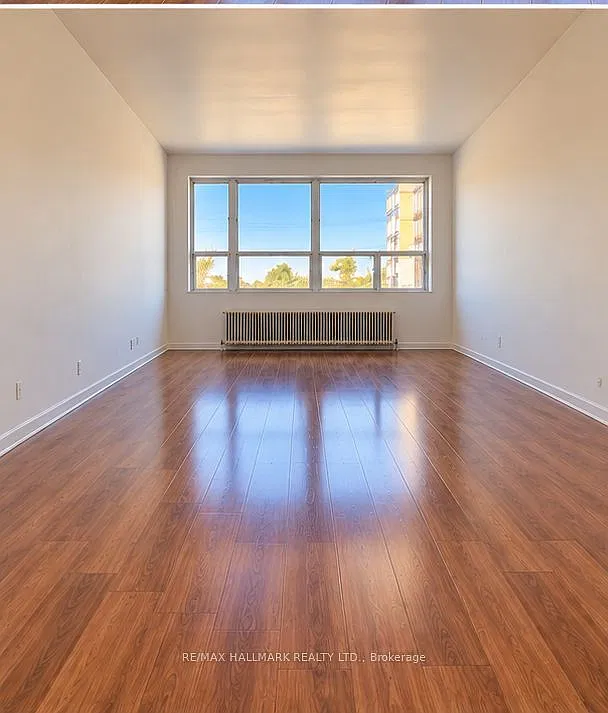 2881 Lawrence Ave E #6