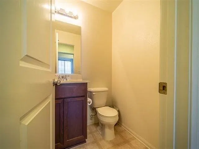 1450 Santa Diana Rd — Photo 3